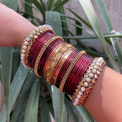 Maroon bangles ( B014)