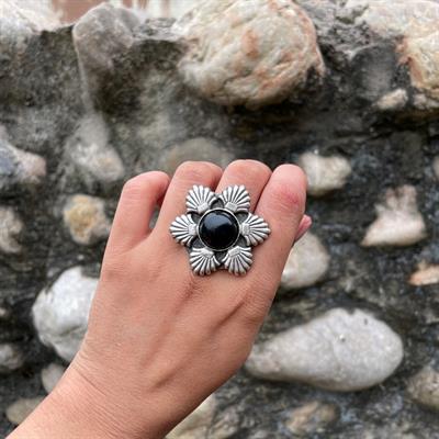 Flower Black Ring ( ER008)