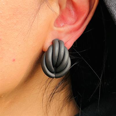 Matte black earrings (GE006)