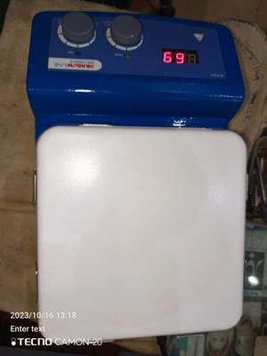 Hot pate Magnetic Stirrer MS7-H550-S Dragon Lab / Dlab / Scilogex