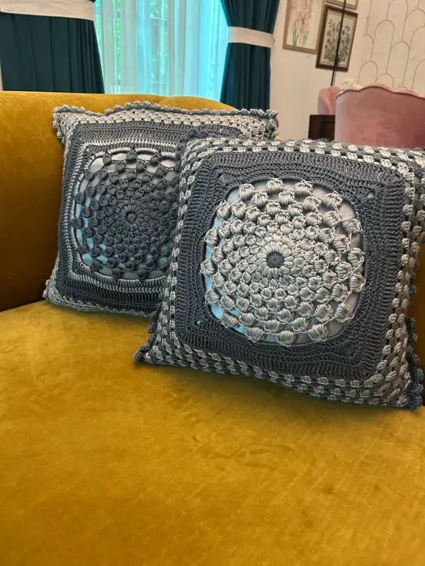 Petals forever 2 tone