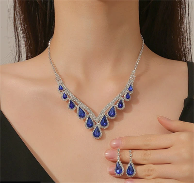 Tear Bracket Necklace Set Blue