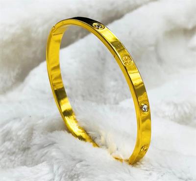 The Classic Bangle