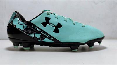 Under armour football shoes 