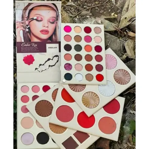 SHEGLAM Ember Rose Palette Book All-In-One Makeup 𝗣𝗮𝗹𝗲𝘁𝘁𝗲