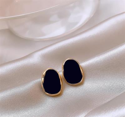 Trending Black Earings