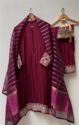 Embroidered Silk Stitched Suit